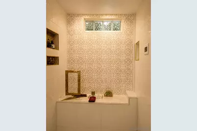  8314 Somerset Ranch Rd #Unit: A, Paramount, CA 90723 - Photo 6