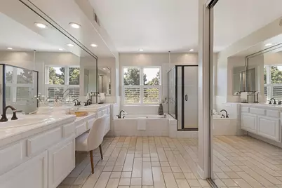  1405 Cressa Ct, Carlsbad, CA 92011 - Photo 18