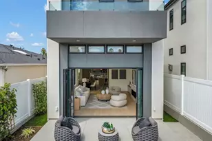 1073 Opal St, San Diego, CA 92109 - Photo 14