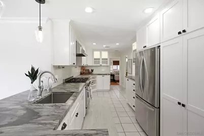  314 Glorietta Place, Coronado, CA 92118 - Photo 8