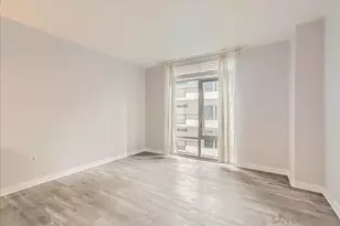 425 W Beech St, San Diego, CA 92101 - Photo 8