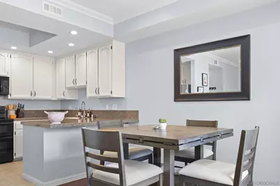  2445 Brant St #204, San Diego, CA 92101 - Photo 10