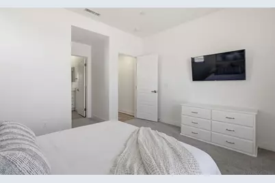  9111 W Bluff Place, Santee, CA 92071 - Photo 20