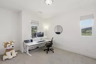 9111 W Bluff Pl, Santee, CA 92071 - Photo 32