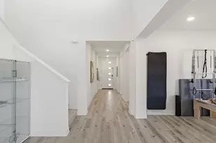 9111 W Bluff Pl, Santee, CA 92071 - Photo 14