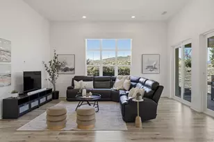 9111 W Bluff Pl, Santee, CA 92071 - Photo 6