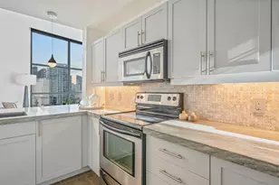 253 10th Ave, San Diego, CA 92101 - Photo 14
