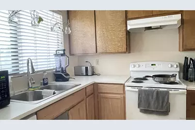  4044 Crystal Dawn Ln #103, San Diego, CA 92122 - Photo 6
