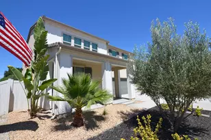 27956 Autumn Ct, Valley Center, CA 92082 - Photo 2