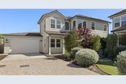  2966 Hayloft Pl, Escondido, CA 92029 - Photo 4