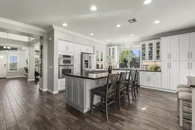  424 Hidden Trails Road, Escondido, CA 92027 - Photo 2