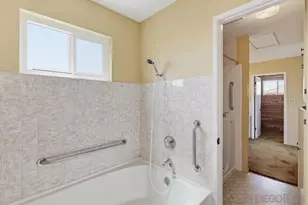 2225 Cardinal Dr, San Diego, CA 92123 - Photo 26