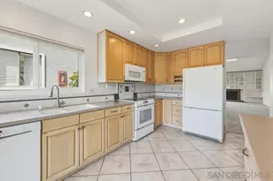 8048 Caminito Gianna, La Jolla, CA 92037 - Photo 8