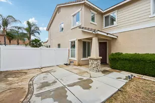 33677 Nandina Ln, Murrieta, CA 92563 - Photo 10