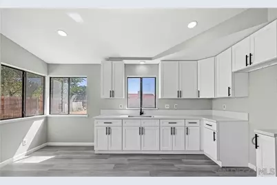  37130 Casa Verde Dr, Palmdale, CA 93550 - Photo 4