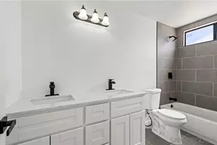 37130 Casa Verde Dr, Palmdale, CA 93550 - Photo 6