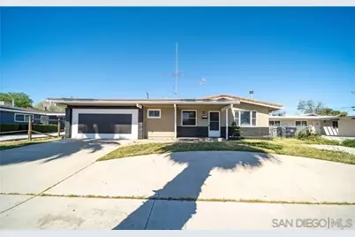  44641 5th St E, Lancaster, CA 93535 - Photo 4