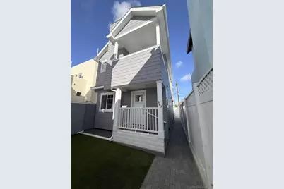  943 F Ave, Coronado, CA 92118 - Photo 2