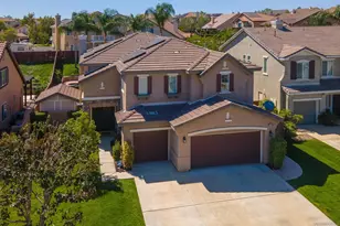35631 Sainte Foy St, Murrieta, CA 92563 - Photo 4