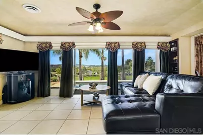  12421 Greens East Rd, San Diego, CA 92128 - Photo 18