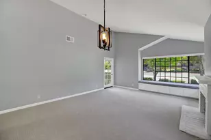 8878 Regents Rd, San Diego, CA 92122 - Photo 32