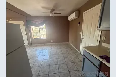  200 Lopez Ct, Calexico, CA 92231 - Photo 6