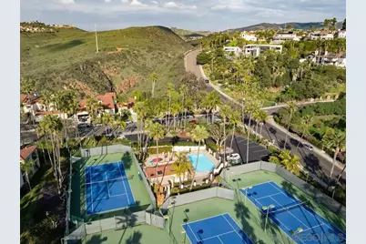  7301 Calle De Fuentes, Carlsbad, CA 92009 - Photo 36