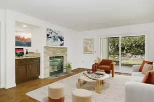 7301 Calle De Fuentes, Carlsbad, CA 92009 - Photo 4