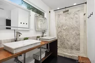427 Hilmen Pl, Solana Beach, CA 92075 - Photo 14