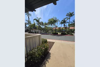  4044 Loma Riviera Cir, San Diego, CA 92110 - Photo 6