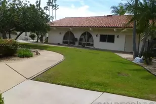 4044 Loma Riviera Cir, San Diego, CA 92110 - Photo 44
