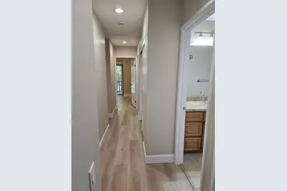  4044 Loma Riviera Cir, San Diego, CA 92110 - Photo 40