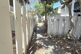 4044 Loma Riviera Cir, San Diego, CA 92110 - Photo 18