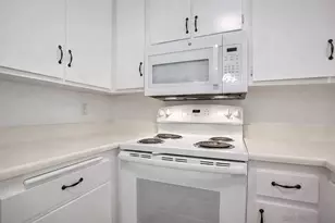 1775 Diamond, San Diego, CA 92109 - Photo 8