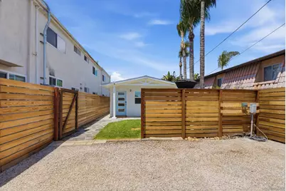  2057-59 Felspar, San Diego, CA 92109 - Photo 46