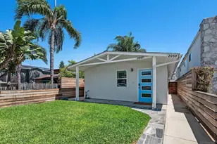 2057-59 Felspar, San Diego, CA 92109 - Photo 2
