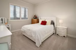 7992 Paseo Esmerado, Carlsbad, CA 92009 - Photo 40