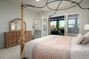 7992 Paseo Esmerado, Carlsbad, CA 92009 - Photo 22