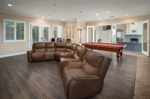 7992 Paseo Esmerado, Carlsbad, CA 92009 - Photo 16