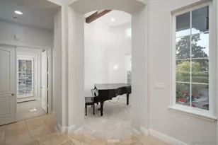 7992 Paseo Esmerado, Carlsbad, CA 92009 - Photo 14
