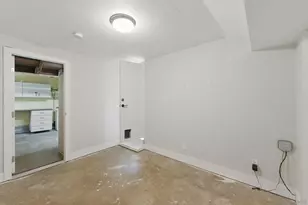 1935 Goldfield, San Diego, CA 92110 - Photo 26