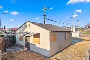 4927 67th St, San Diego, CA 92115 - Photo 2