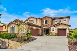 1077 Village Dr, Oceanside, CA 92057 - Photo 2
