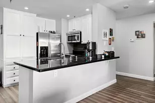 5605 Friars, San Diego, CA 92110 - Photo 2