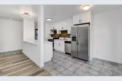  2388 Grand, San Diego, CA 92109 - Photo 8