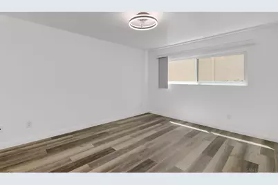  2388 Grand, San Diego, CA 92109 - Photo 12