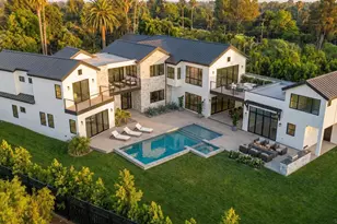 2965 Woodford Dr, La Jolla, CA 92037 - Photo 2