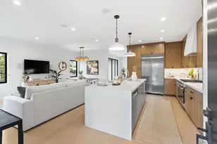 1375 Pacific Beach Dr, San Diego, CA 92109 - Photo 8