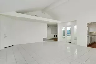 4708 Galicia Way, Oceanside, CA 92056 - Photo 2