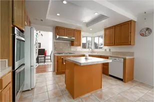 40604 Via Diamante, Murrieta, CA 92562 - Photo 10